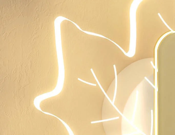 Leaf Wall Light